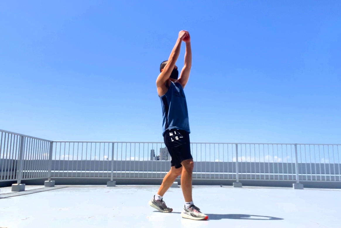 ボディコンバット キックの正しいフォーム やり方 レスミルズスタジオ日記